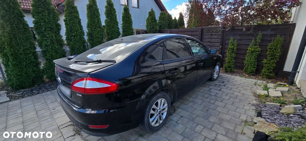 Ford Mondeo 2.0 TDCi Ambiente - 6