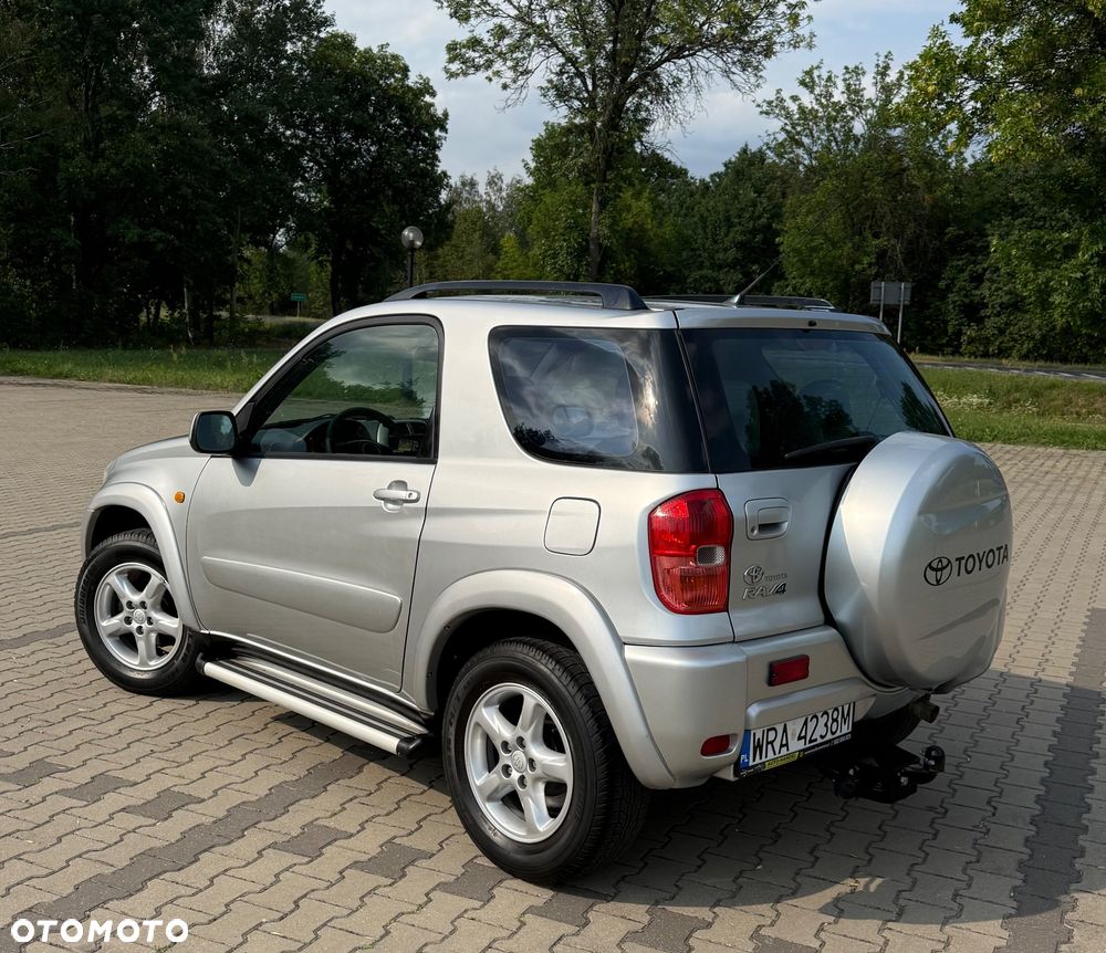 Toyota RAV4 - 7