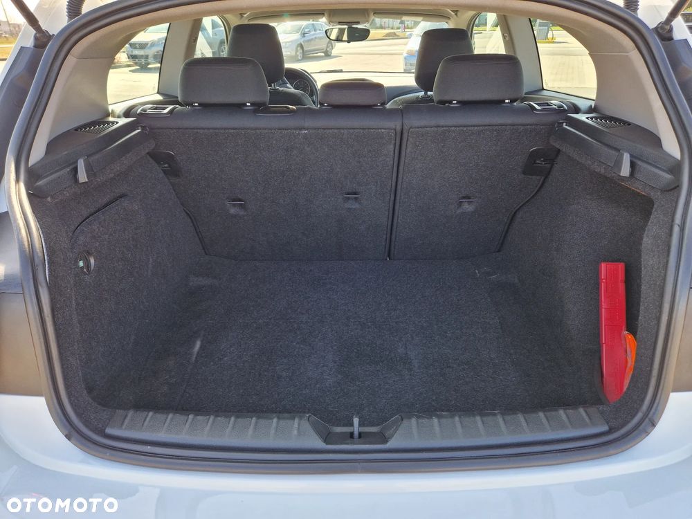 BMW Seria 1 116d Urban Line - 12
