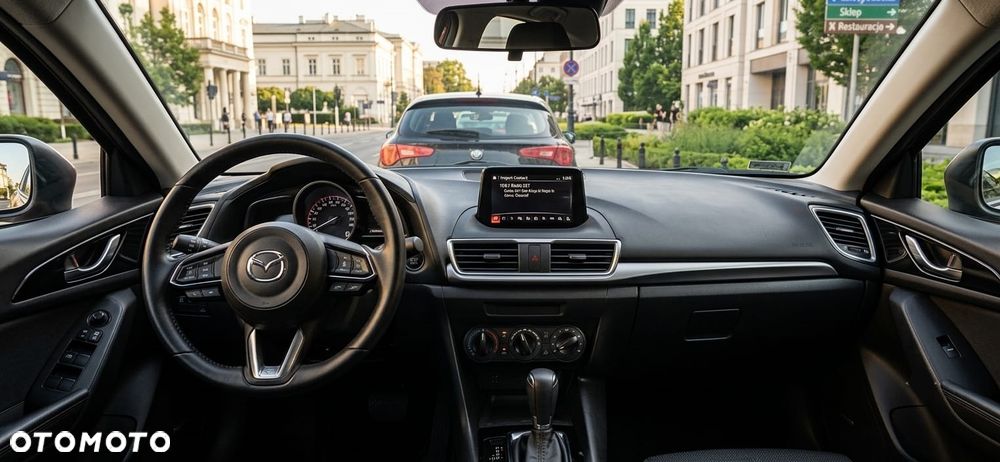 Mazda 3 - 4