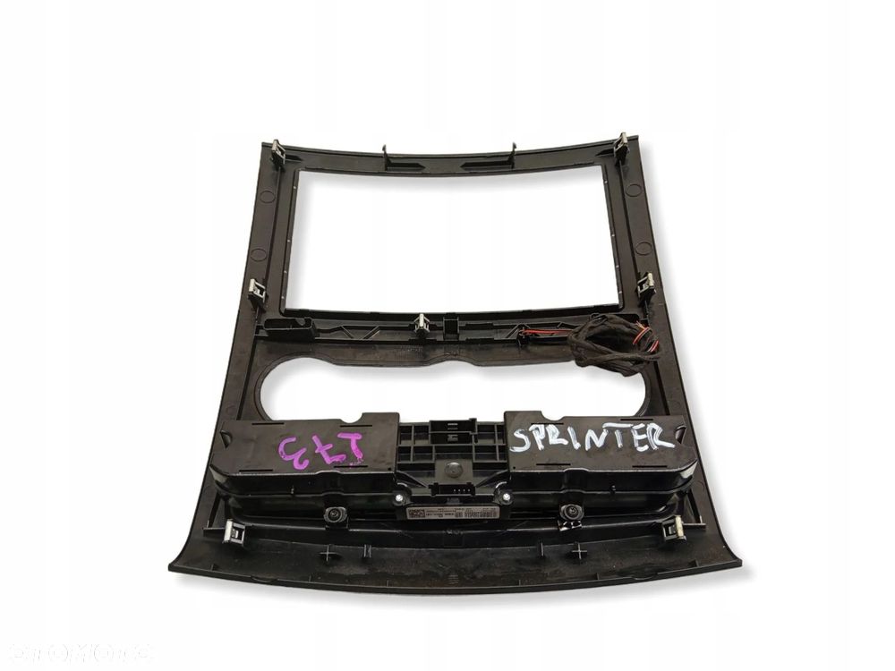 Ramka Środkowa Radia Panel Deski Mercedes-Benz Sprinter W906 A9066800017 - 8