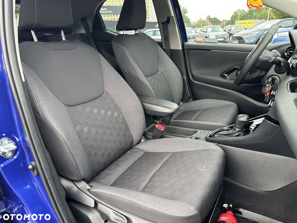 Toyota Yaris Hybrid 1.5 Style - 8