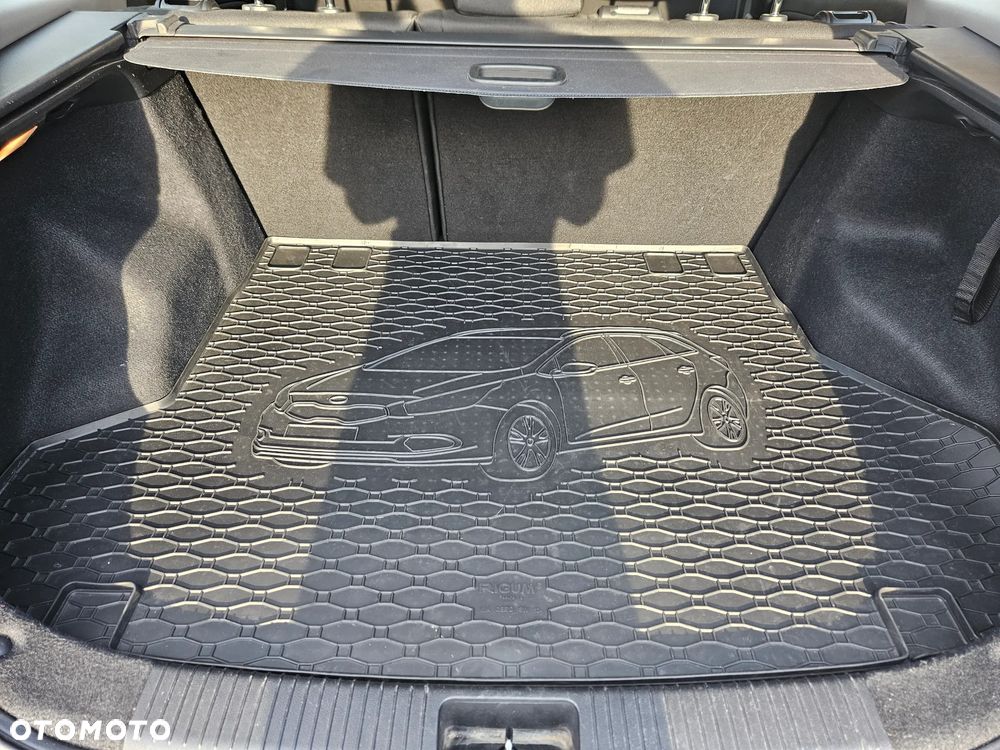 Kia Ceed 1.4 M - 11