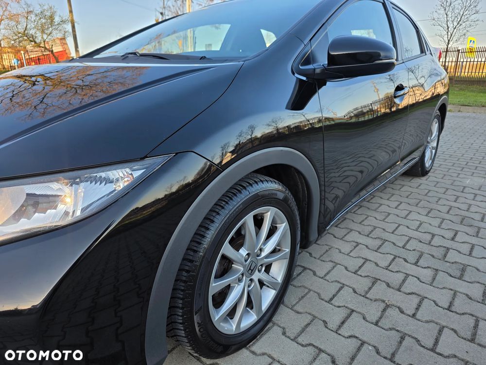 Honda Civic 1.8 i-VTEC Executive - 17