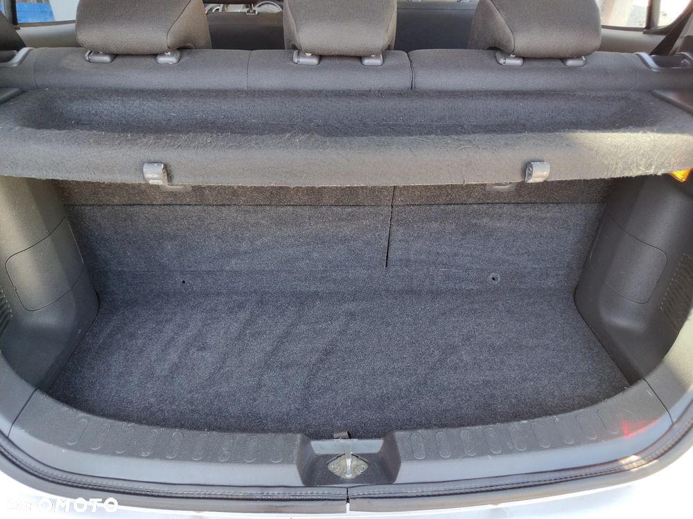 Suzuki Splash 1.2 GLX / Comfort - 12