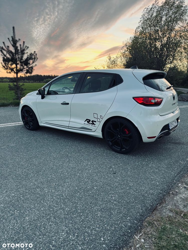 Renault Clio TCe 200 EDC Sport R.S - 1