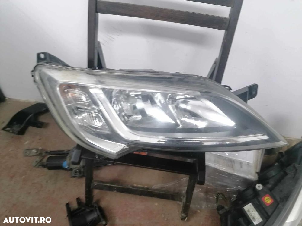 FAR STANGA/ DREAPTA CU HALOGEN CITROEN JUMPER, BOXER, DUCATO EURO 5