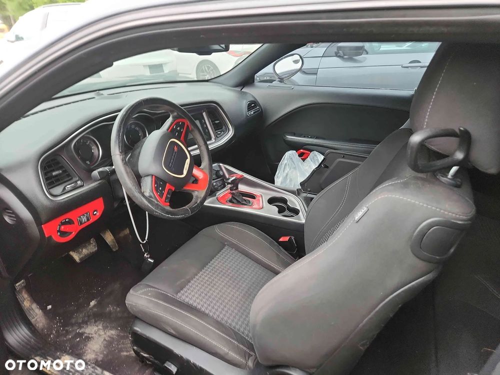 Dodge Challenger Automatik SXT Plus - 16