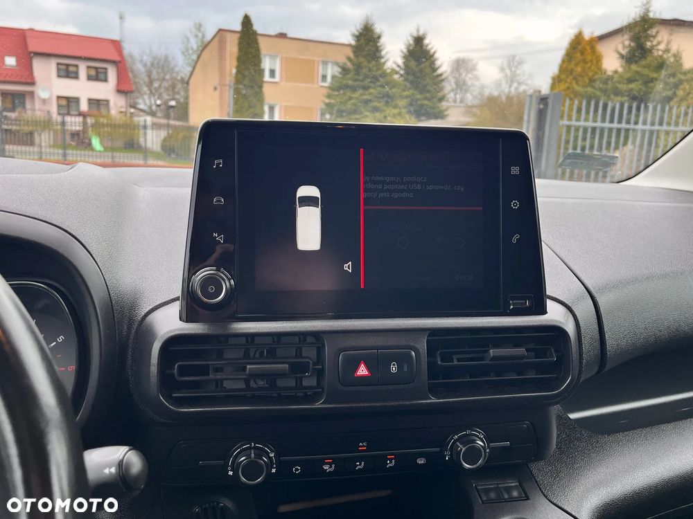 Citroën BERLINGO LONG / 3 OSOBY / BOGATE WYPOSAŻENIE / SALON POLSKA / BEZWYPADKOWY / DOSTĘPNE 15 SZTUK - 17