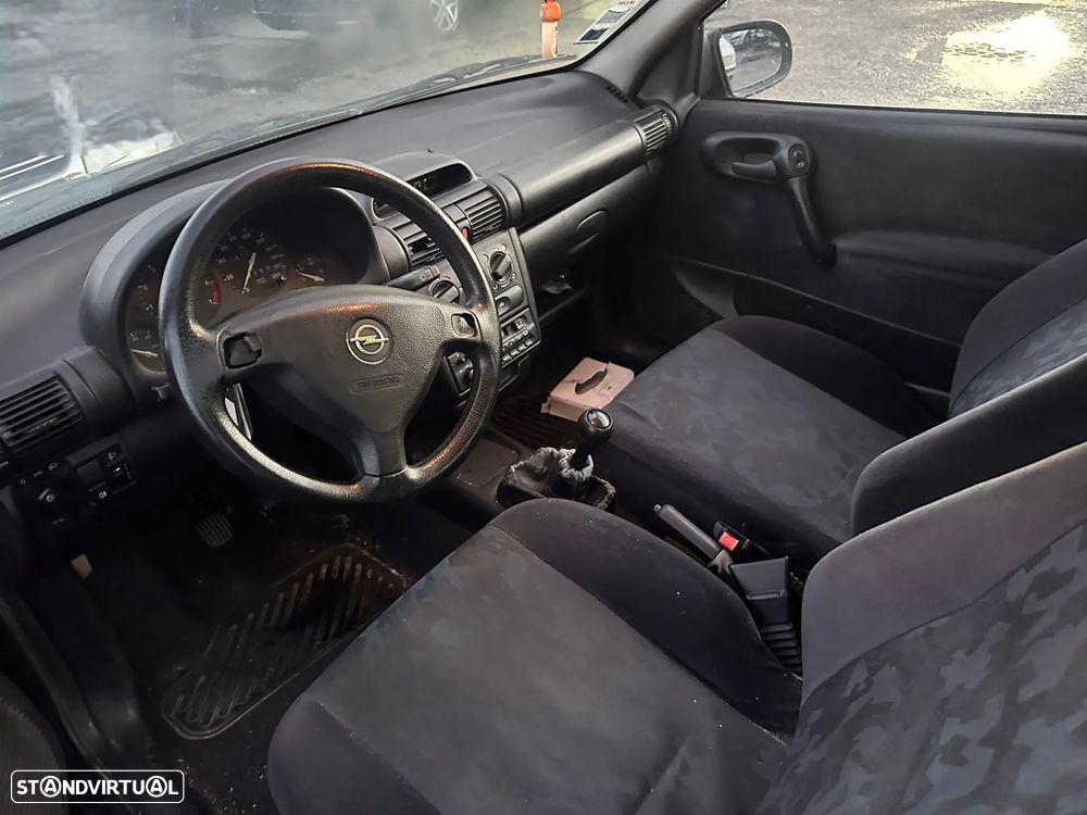 Opel Corsa B 1.2i 45 cv 1993 - 2000 Ref Motor X 12 SZ para peças - 3