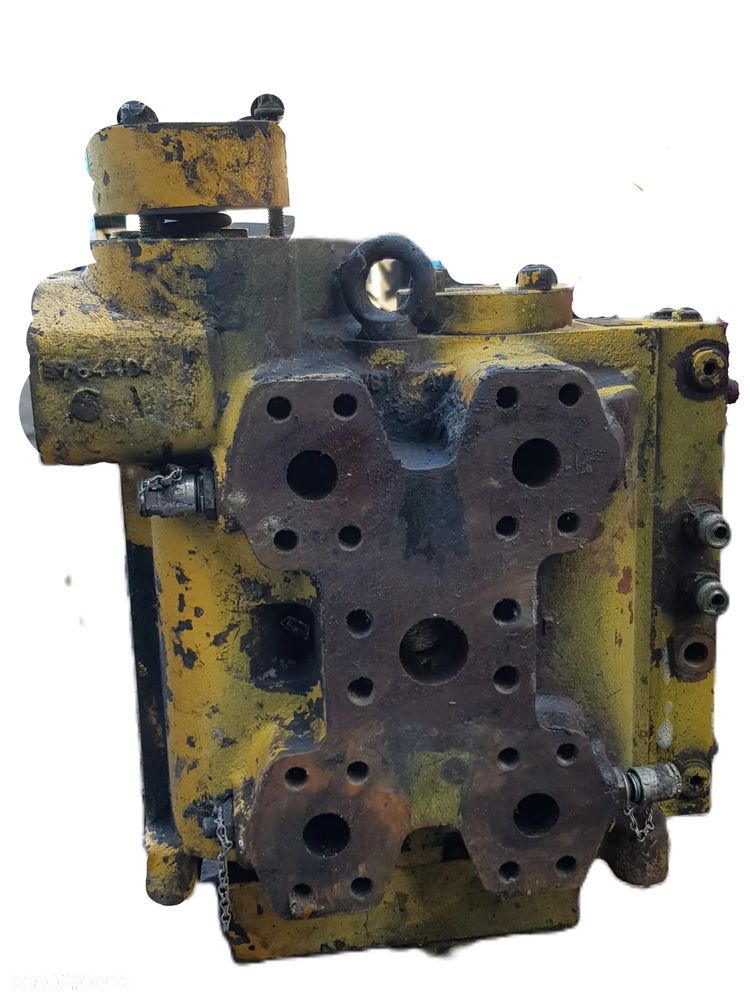 RODZIELACZ ZAWÓR HYDRAULICZNY VOLVO  L220E 220EV - 2