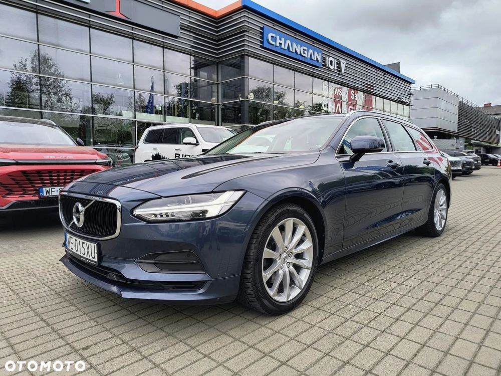Volvo V90 D4 Momentum Pro - 2
