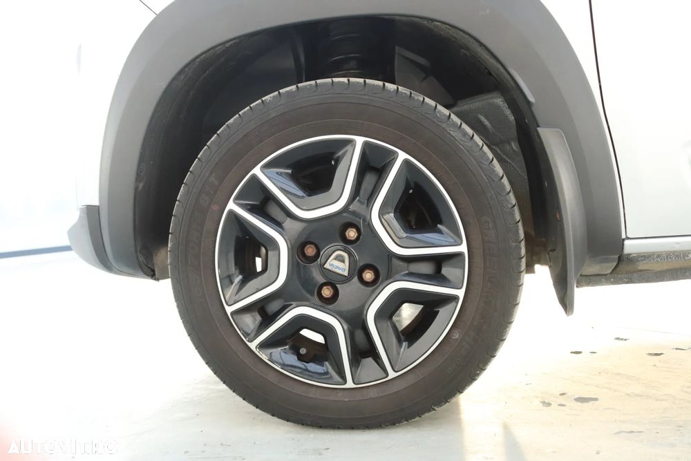 Dacia Spring Comfort Plus - 7