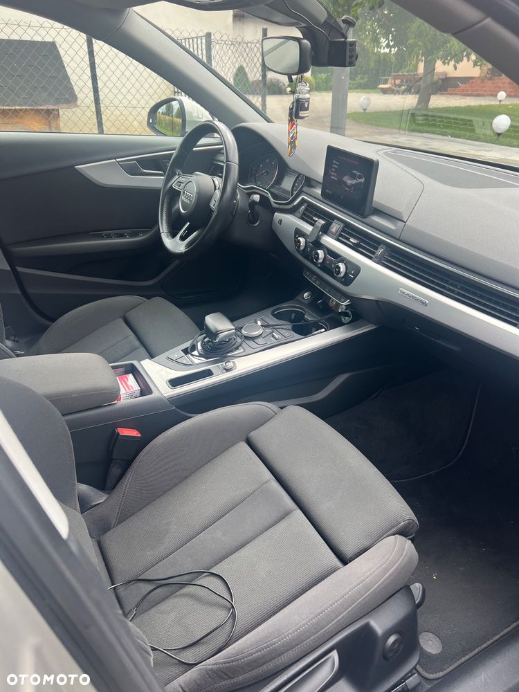 Audi A4 Limousine 2.0 TDI S tronic quattro - 13