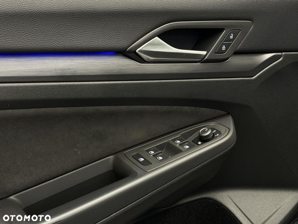 Volkswagen Golf - 15