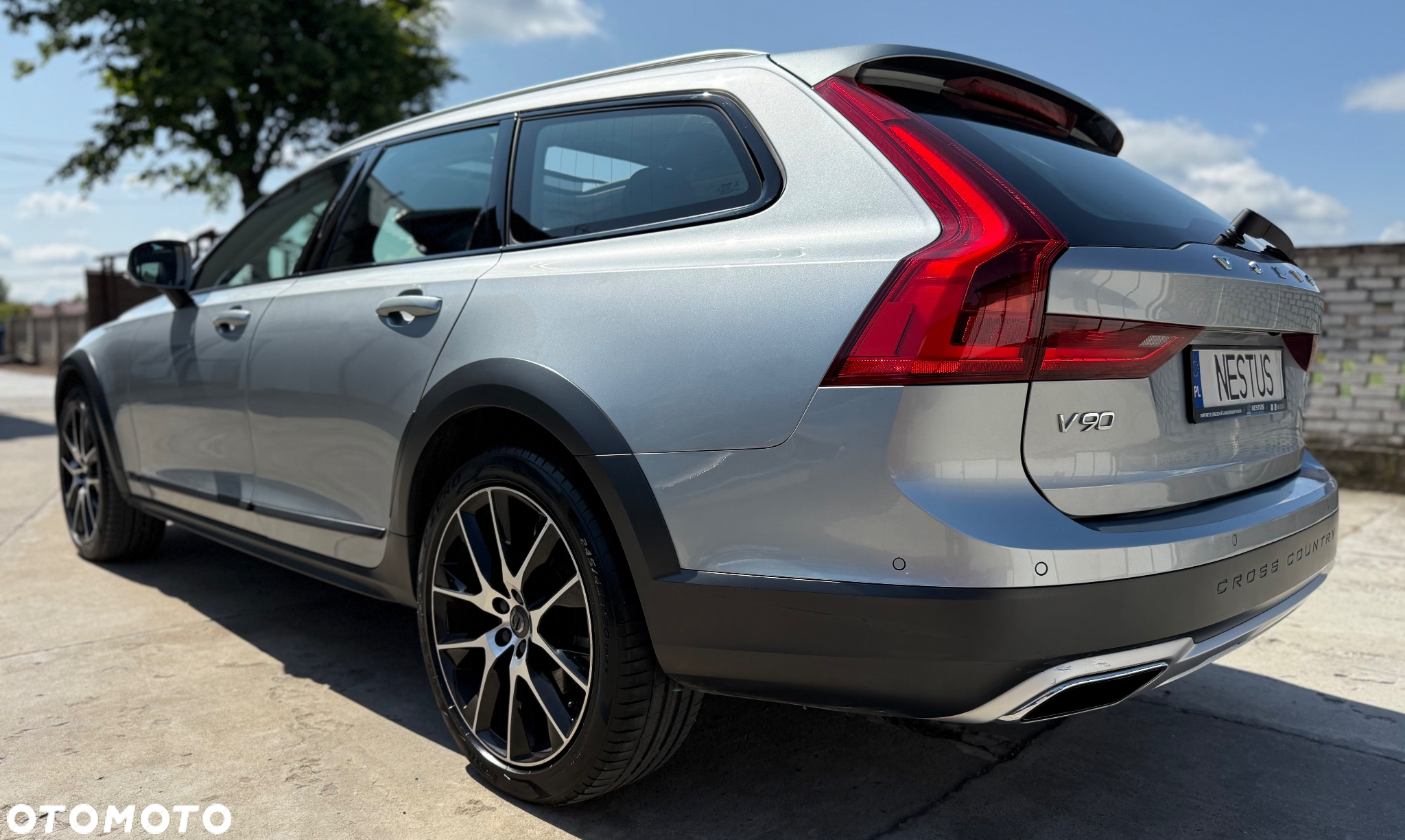 Volvo V90 Cross Country D4 AWD Geartronic Pro - 4