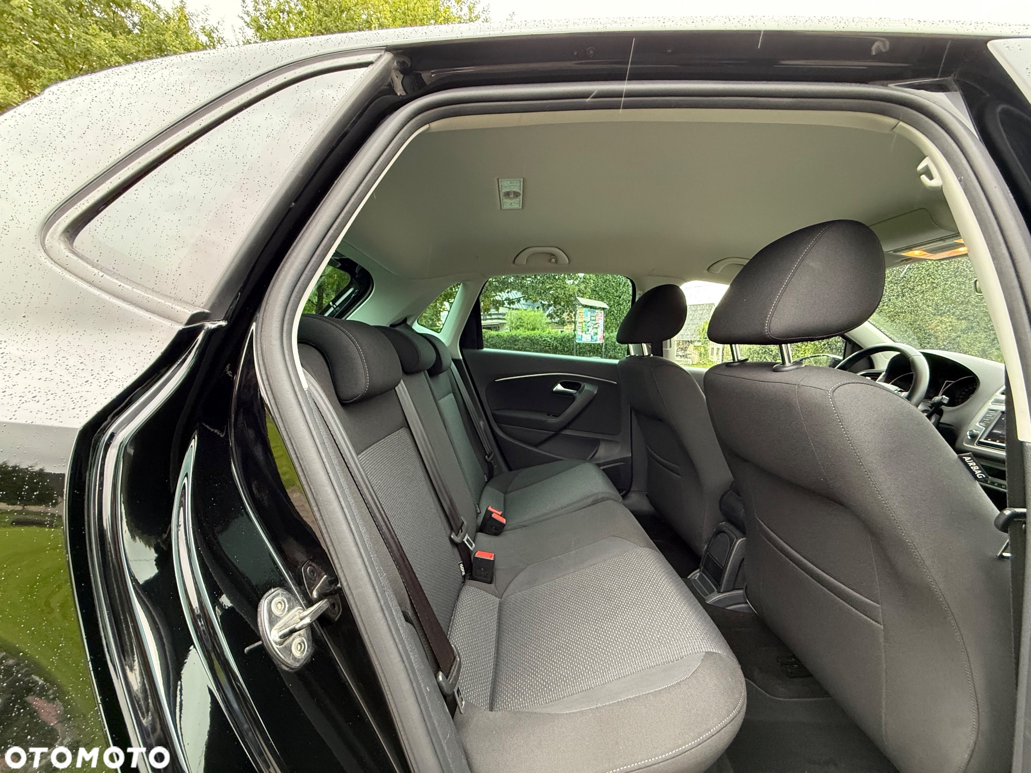 Volkswagen Polo 1.2 TSI Blue Motion Technology Highline - 32
