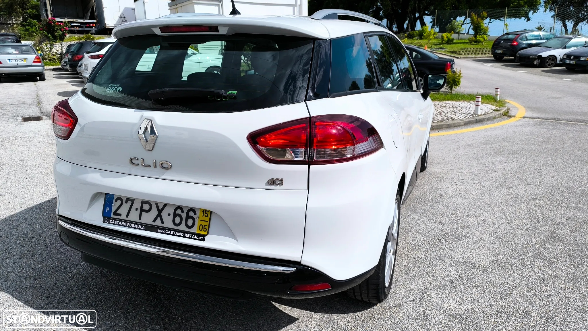 Renault Clio Sport Tourer 1.5 dCi Dynamique S - 37