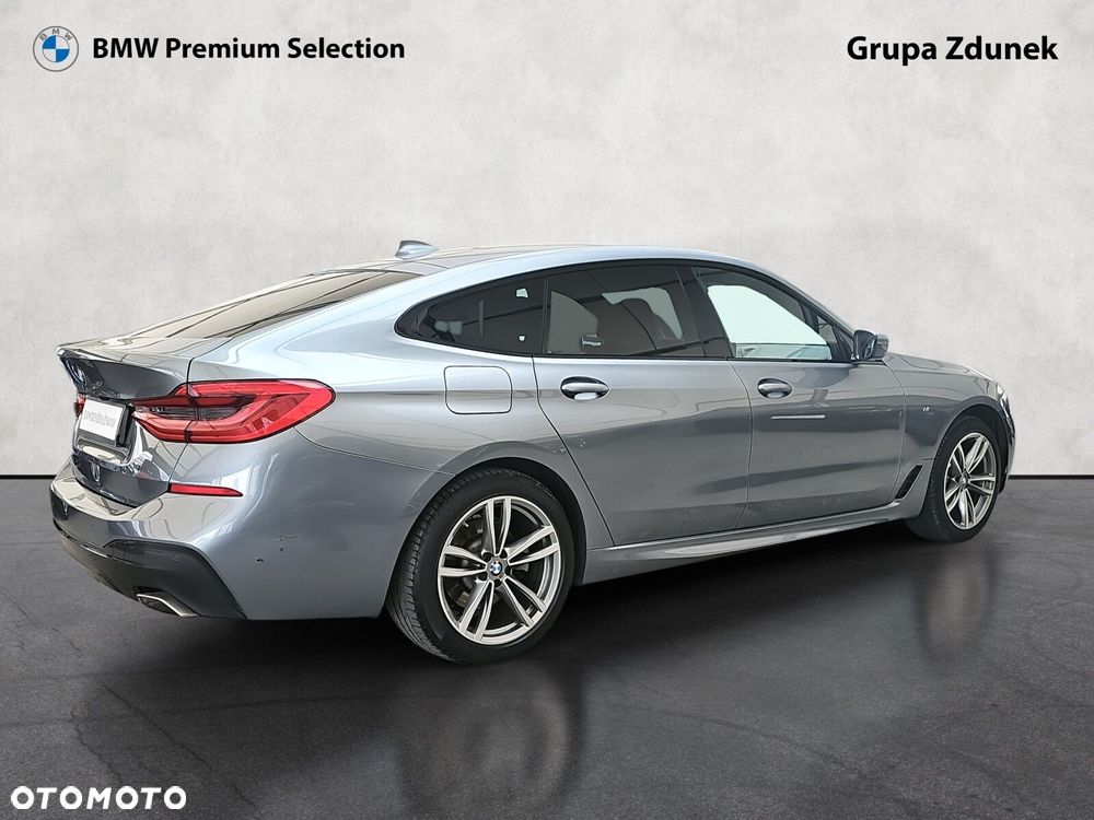 BMW 6GT - 5