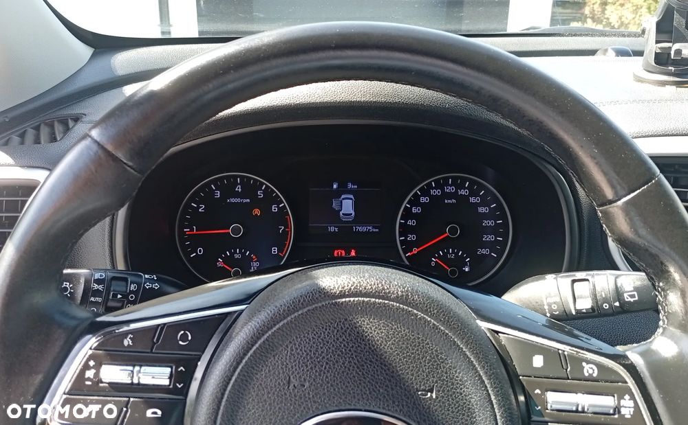 Kia Sportage 1.6 GDI 2WD DREAM-TEAM EDITION - 11