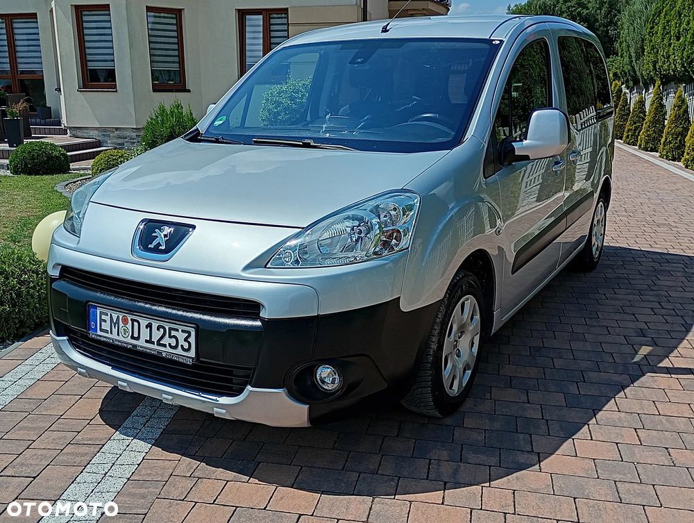 Peugeot Partner 90 Family - 1