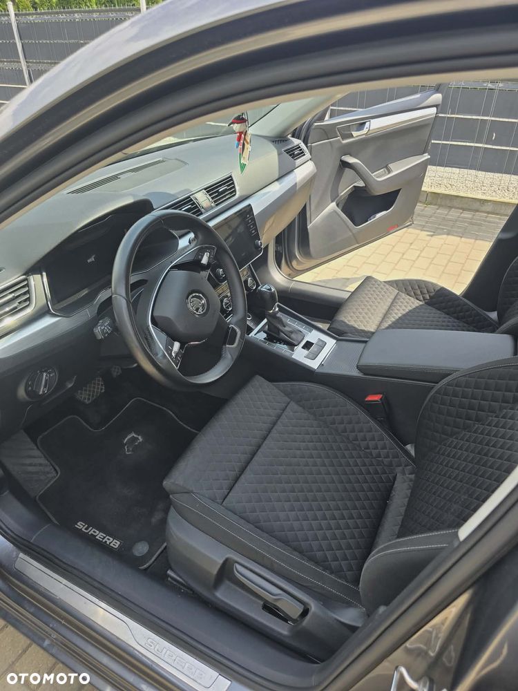 Skoda Superb 1.5 TSI Ambition DSG - 6