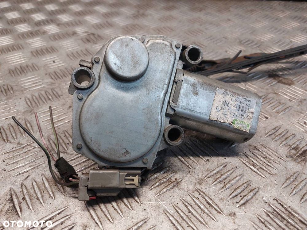 SILNICZEK WYCIERACZKI TYŁ + RAMIĘ CHRYSLER VOYAGER IV - 3