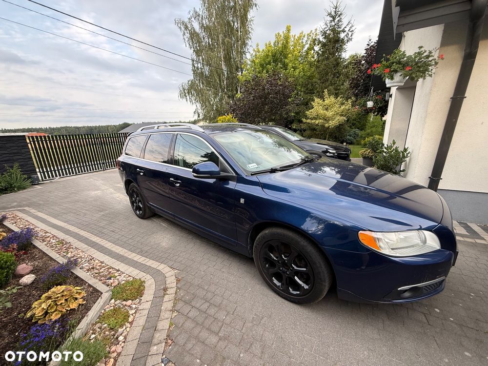 Volvo V70 D3 Ocean Race - 16