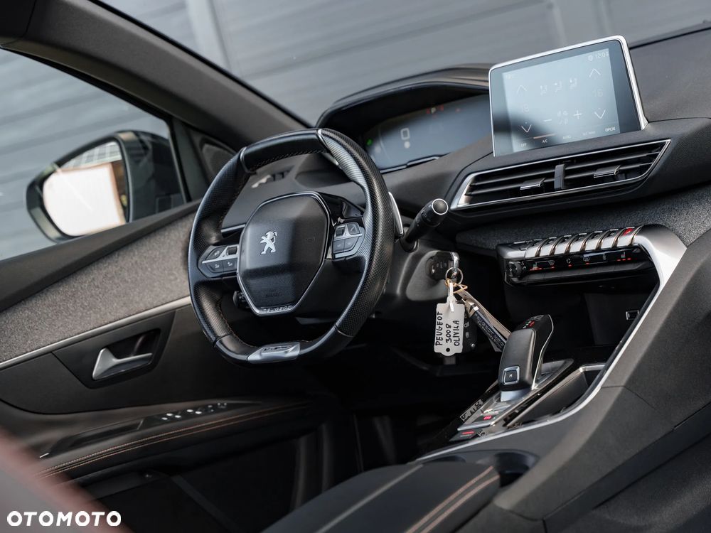 Peugeot 3008 - 17