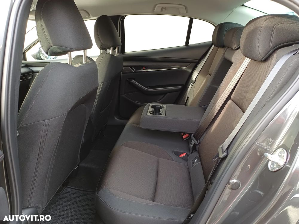 Mazda 3 e-Skyactiv G140 AT MHEV Exclusive-Line - 12