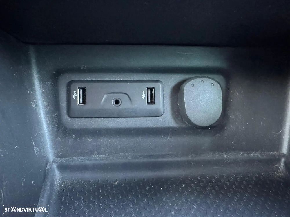 Renault Mégane Sport Tourer ENERGY TCe 130 BOSE EDITION - 40