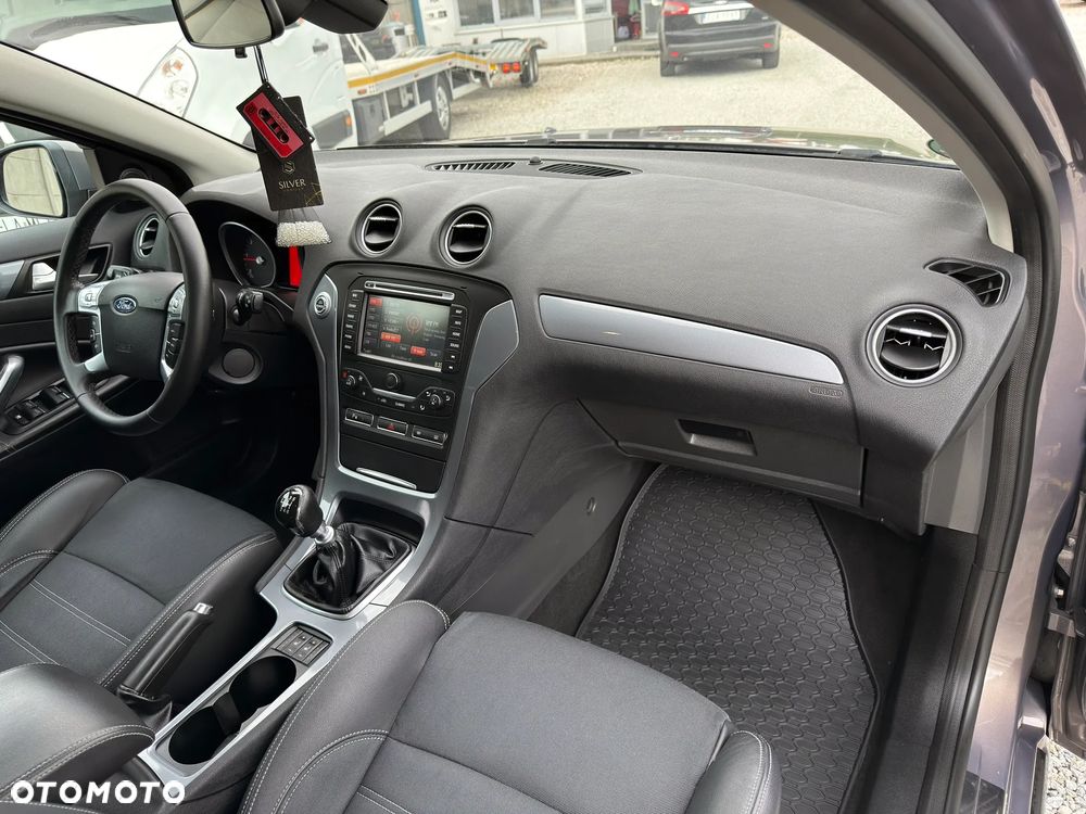 Ford Mondeo 2.0 TDCi Champions Edition - 22