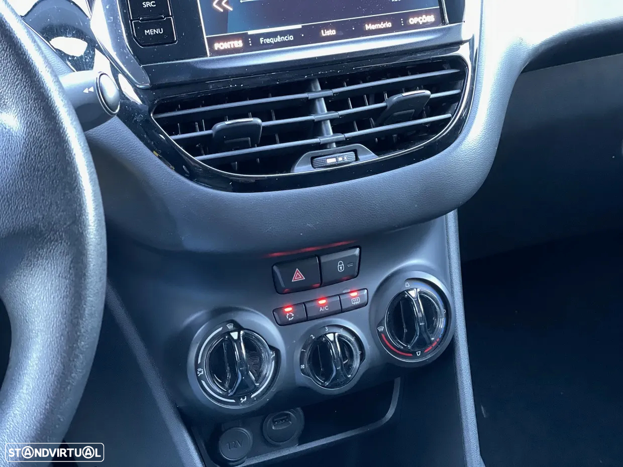 Peugeot 208 1.5 BlueHDi Comercial 2L - 12