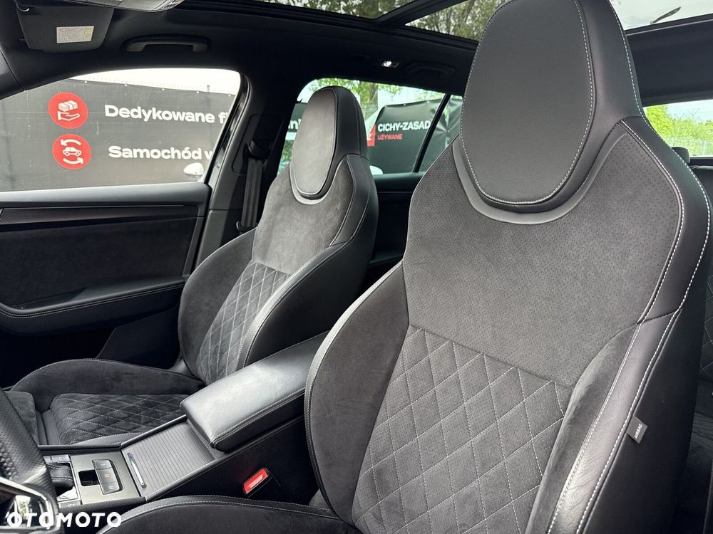 Skoda Superb 2.0 TDI SCR Sportline DSG - 19
