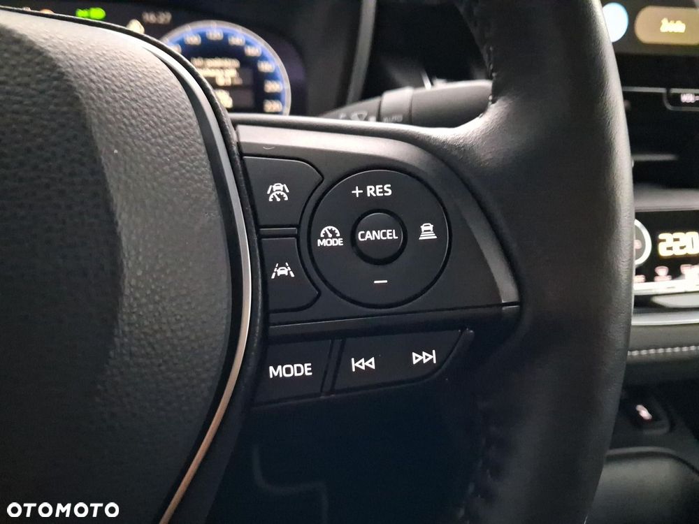 Toyota Corolla 1.8 Hybrid Comfort - 23