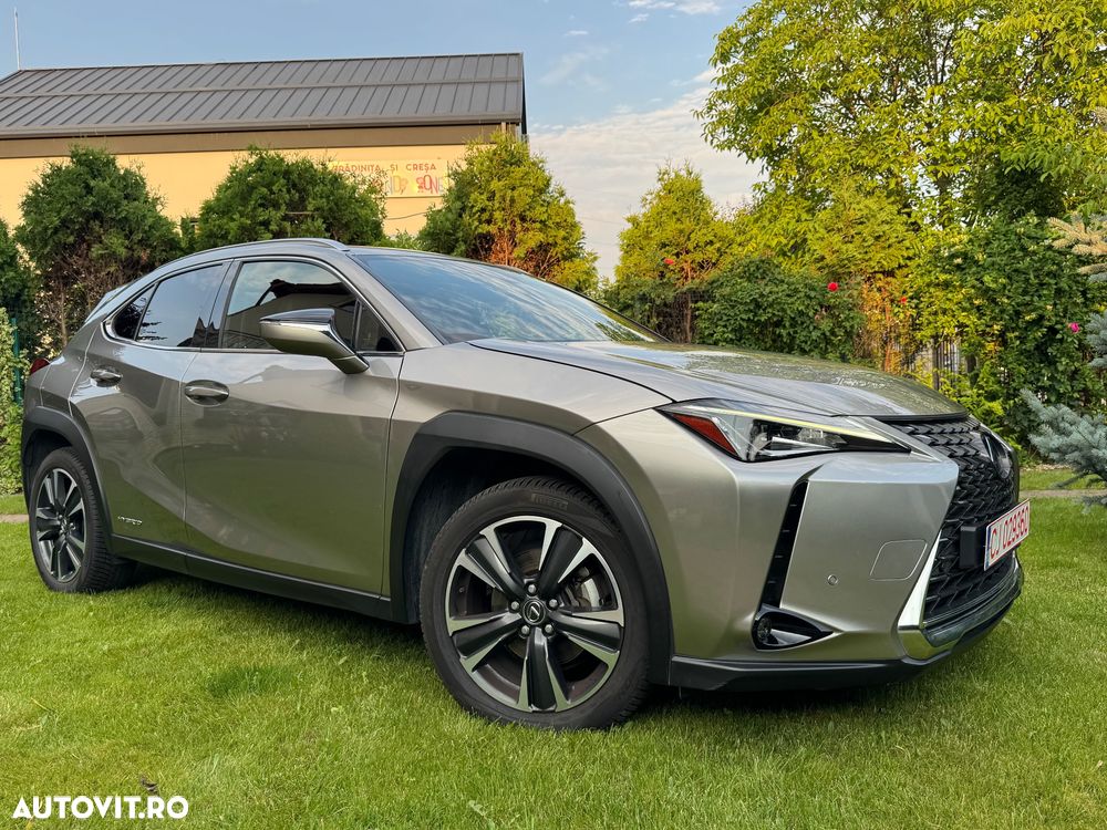 Lexus UX - 20