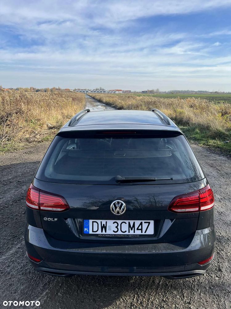 Volkswagen Golf 1.6 TDI BMT Comfortline - 10