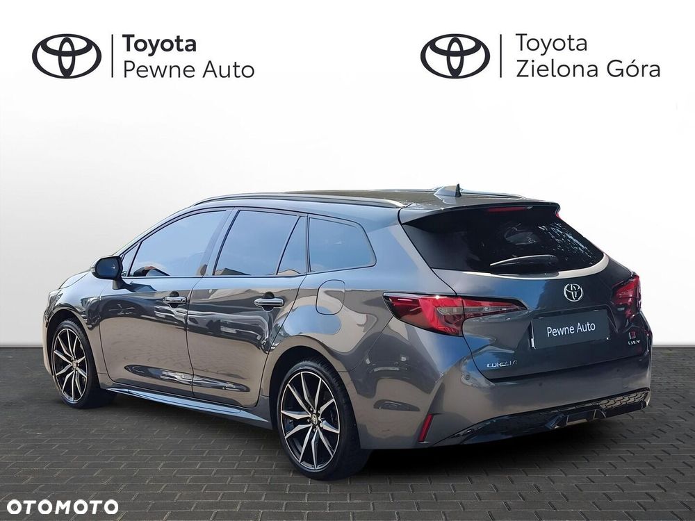 Toyota Corolla - 4