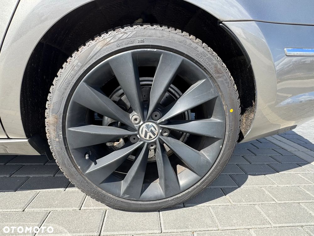 Volkswagen Passat CC - 27