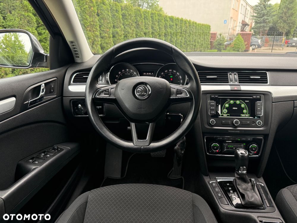 Skoda Superb 2.0 TDI Business DSG - 19
