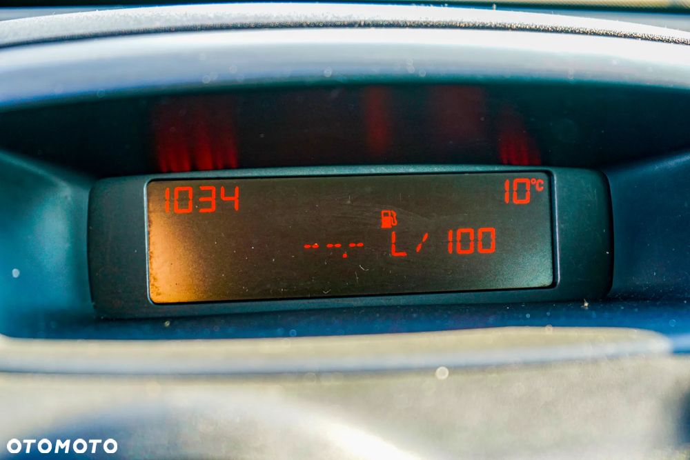 Citroën C2 1.4 HDi Tonic - 25