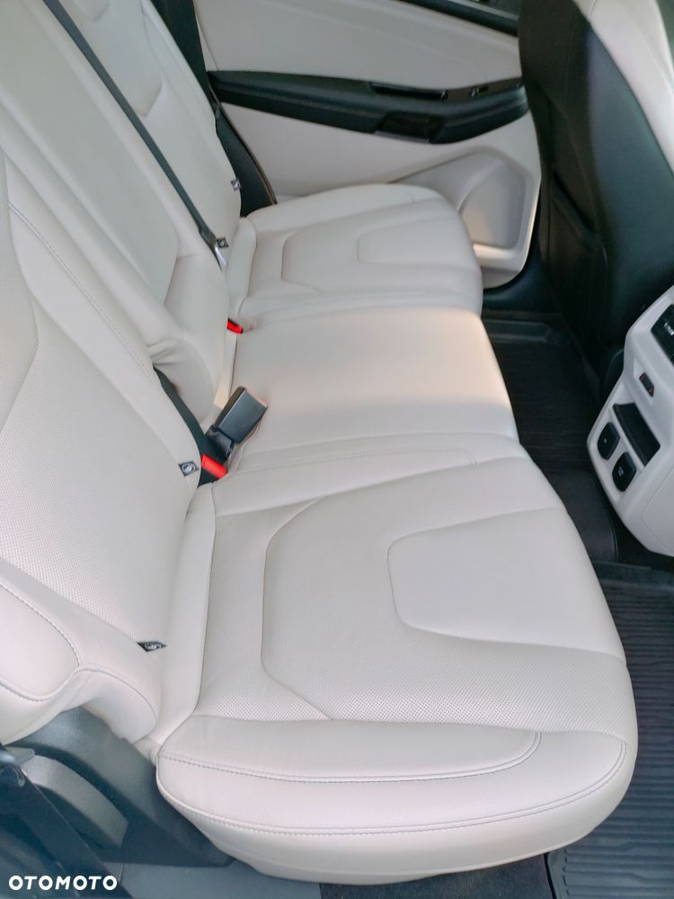 Ford Edge - 14