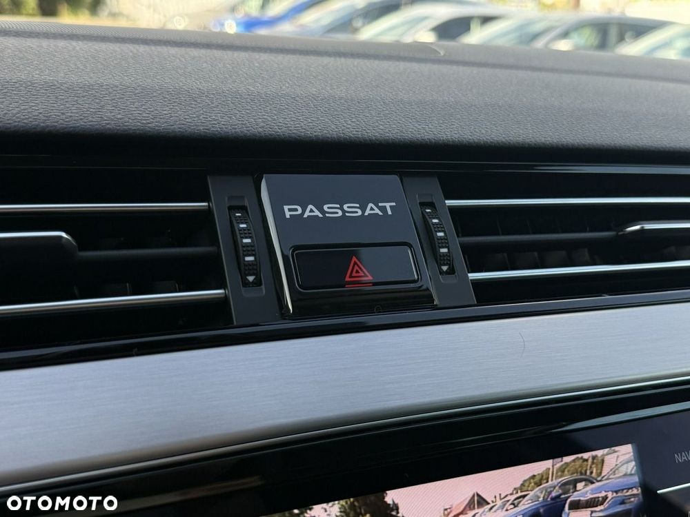 Volkswagen Passat 2.0 TSI Elegance DSG - 25