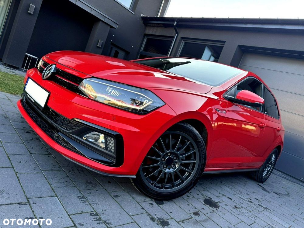 Volkswagen Polo - 1