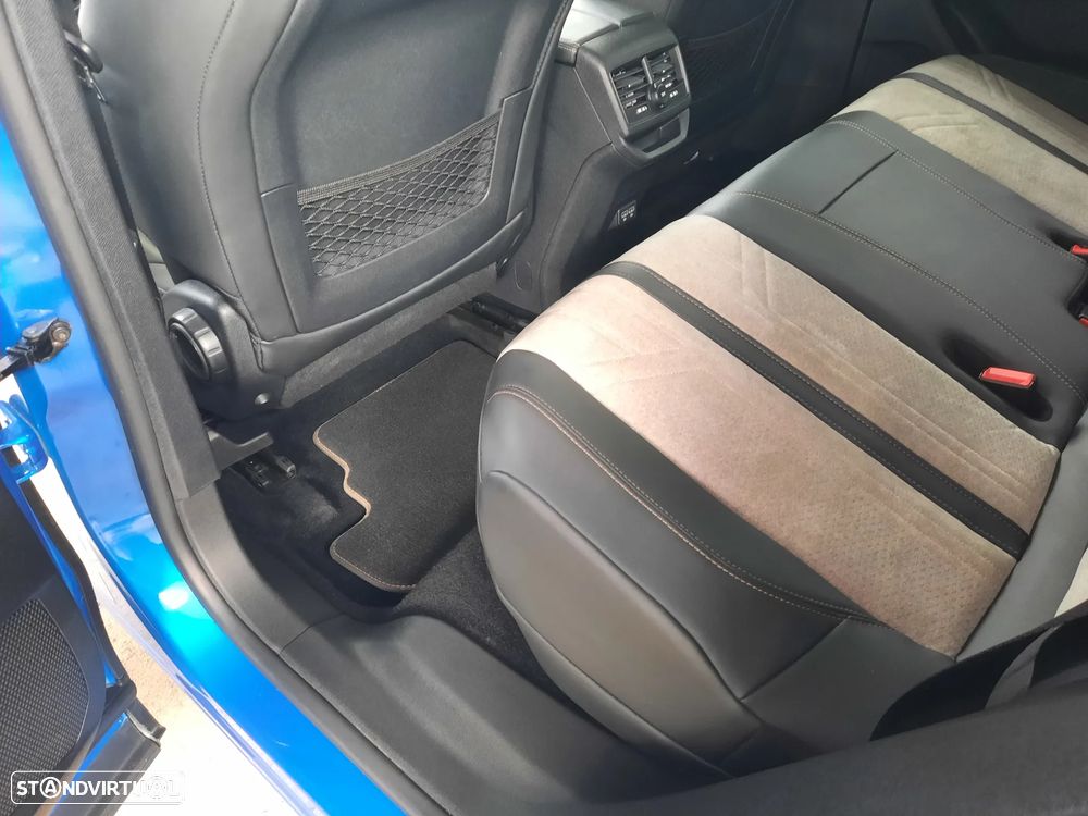 Peugeot 3008 1.6 Hybrid GT e-EAT8 - 32