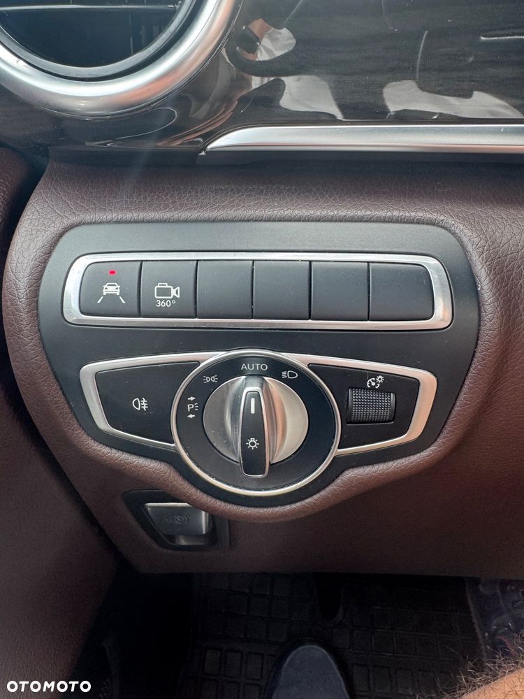 Mercedes-Benz Klasa V 250 (BlueTEC) d lang 7G-TRONIC Avantgarde Edition - 27