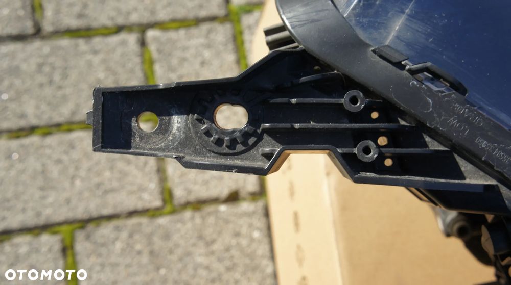 PRZEDNIA LEWA PRAWA LAMPA RENAULT ARKANA FULL LED - 10