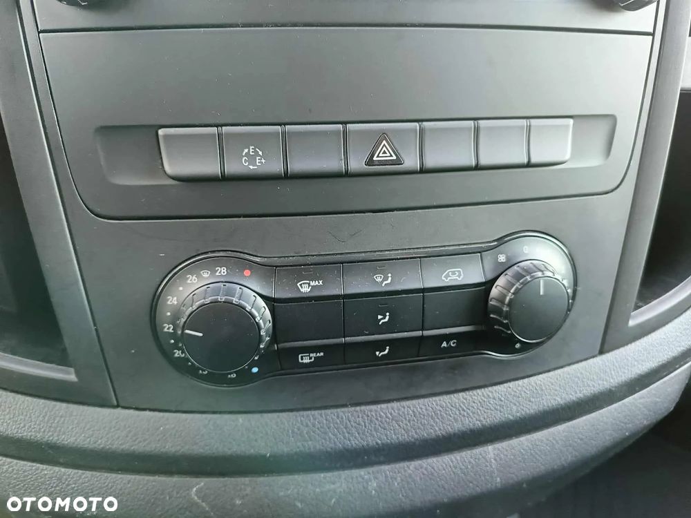 Mercedes-Benz Vito eVito Tourer Extralang PRO - 19