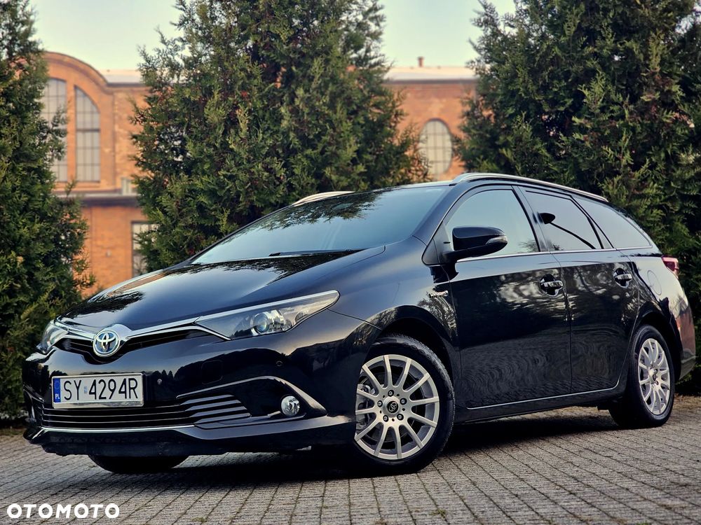 Toyota Auris 1.8 HSD Luna - 10