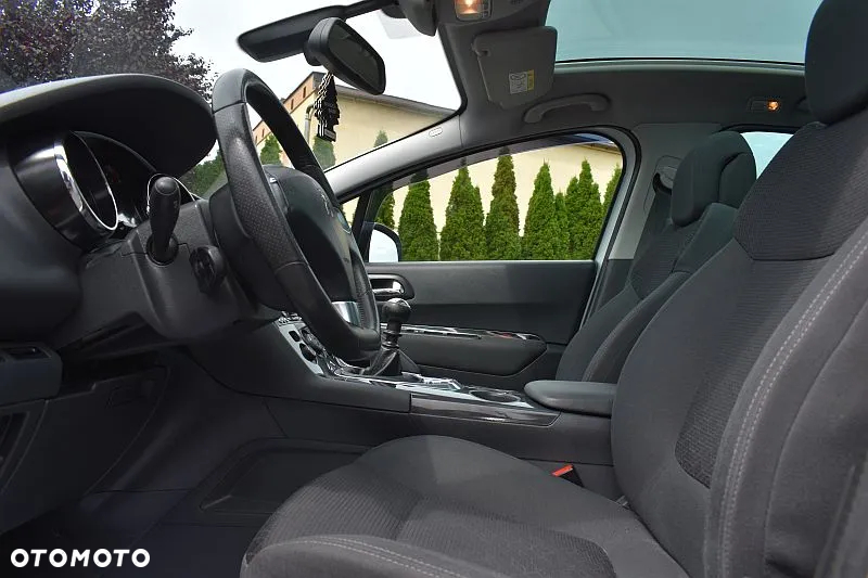 Peugeot 3008 1.6 THP Style - 10